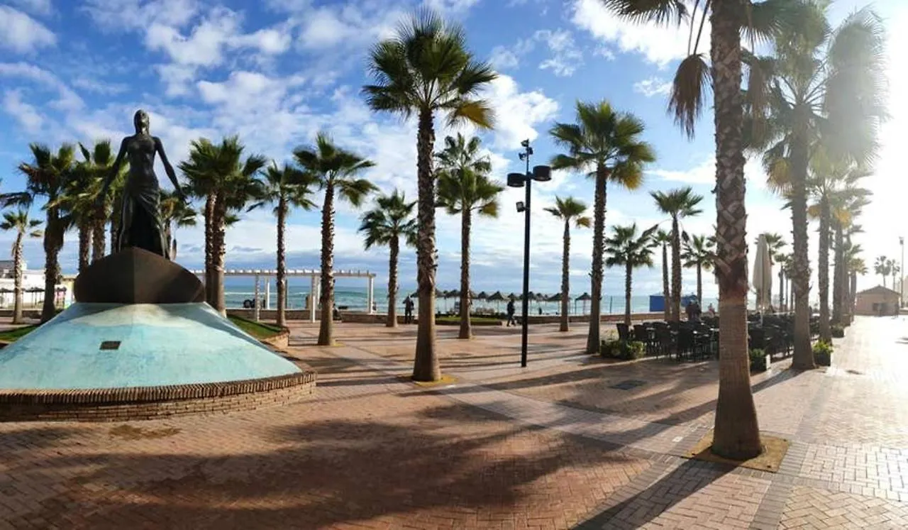 One Bedroom Appartement At Fuengirola 30 M Away From The Beach With Sea View Terrace And Wifi